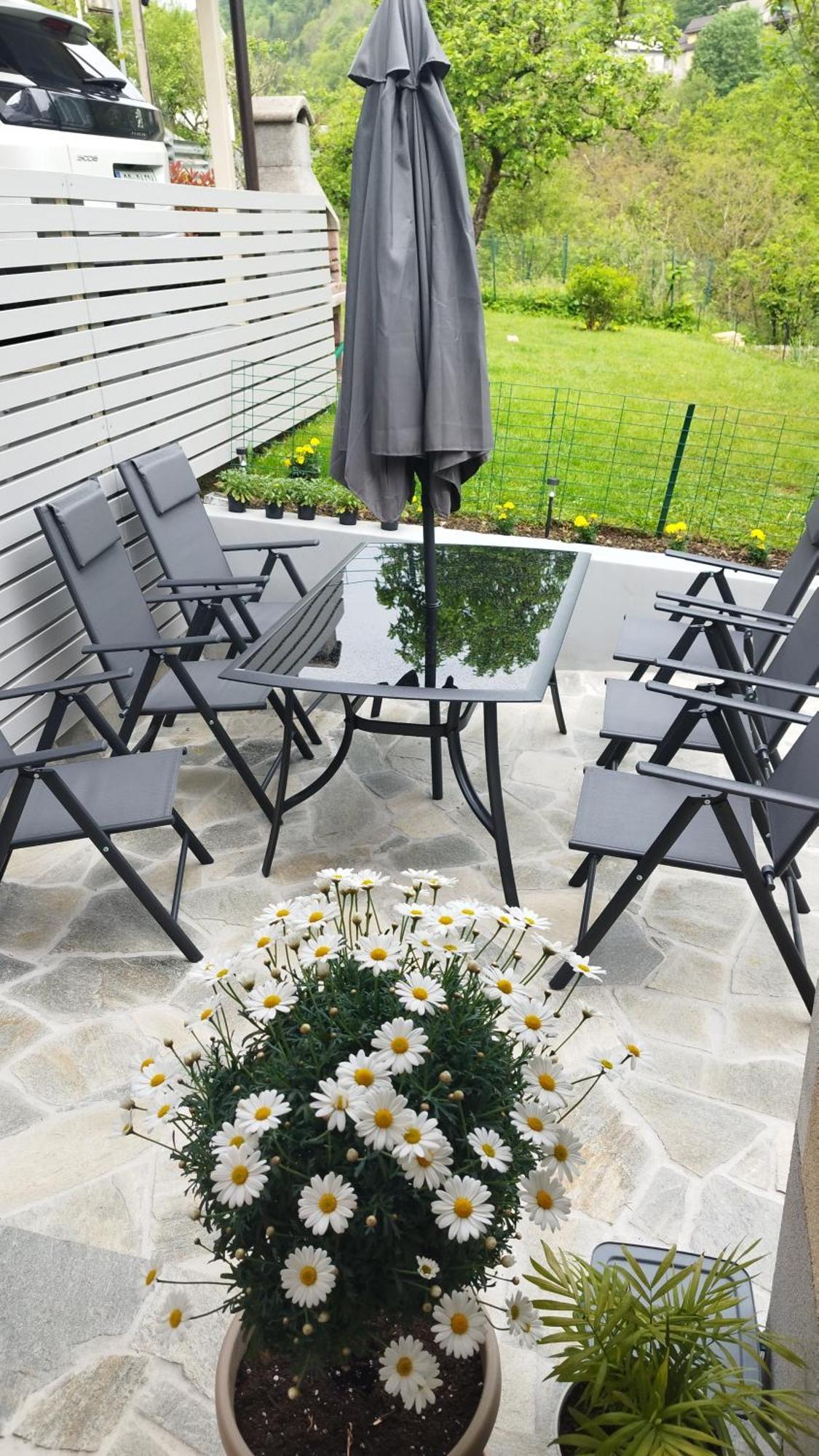 Apartma B & O Idrija Exteriör bild