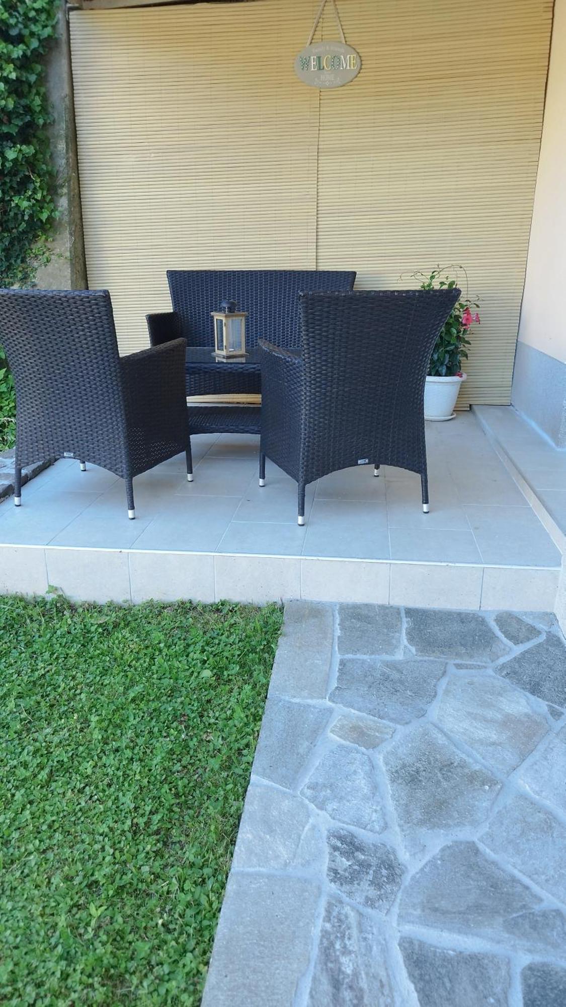 Apartma B & O Idrija Exteriör bild